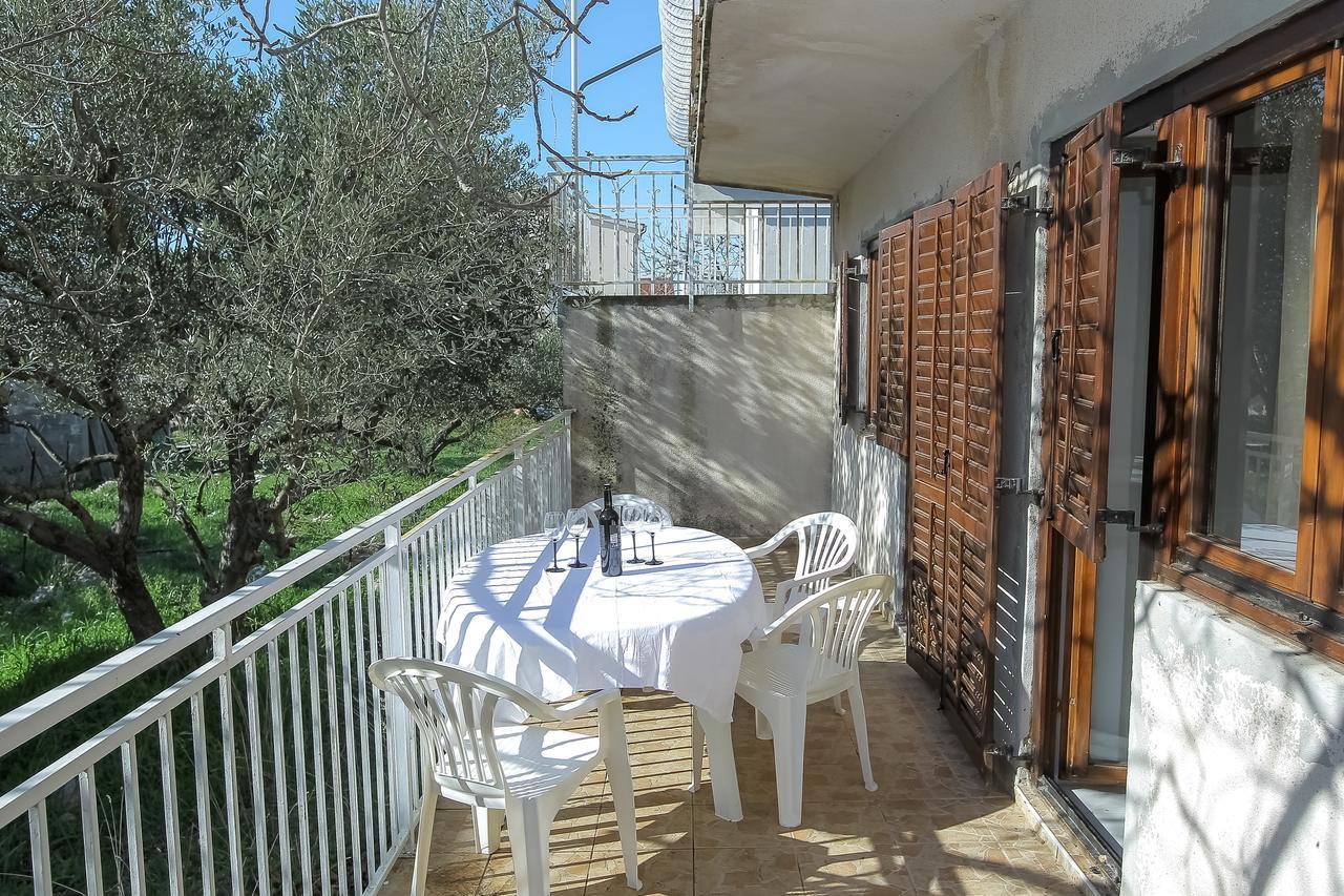 Apartments Amee Vodice Exterior foto